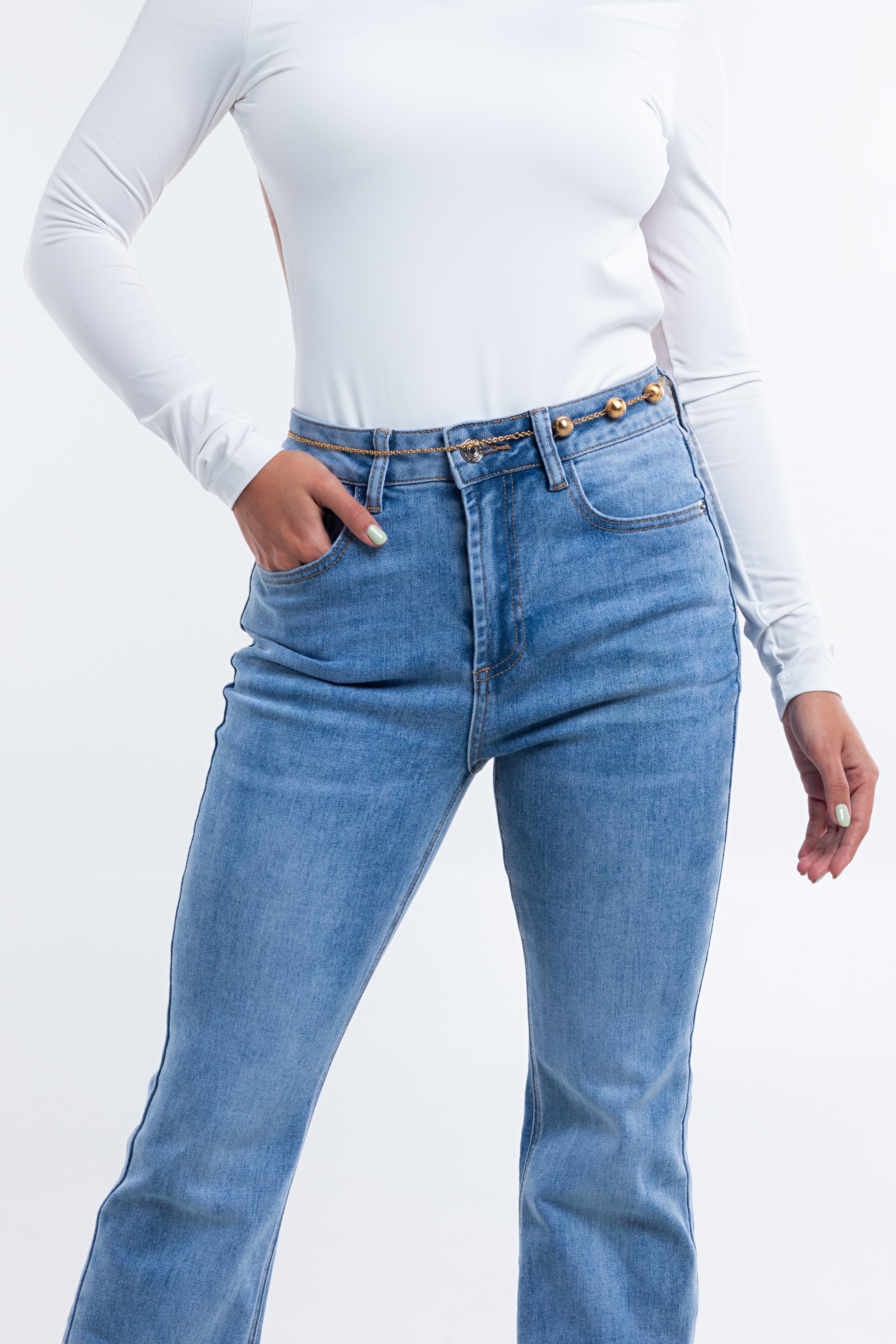 Jeans flare sin bastilla